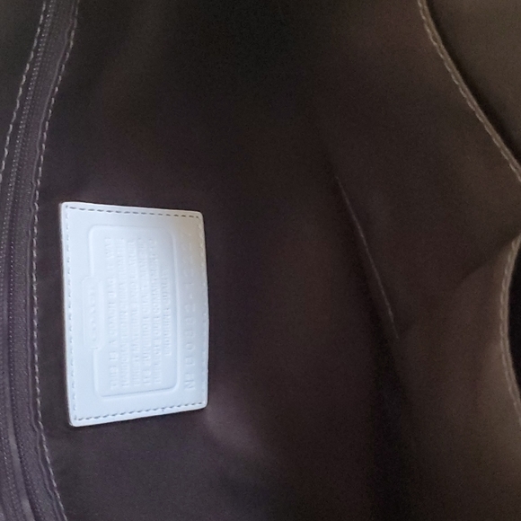 Coach hobo purse - Picture 3 of 4